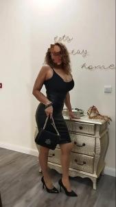 Chica busca chico en Barcelona: 
