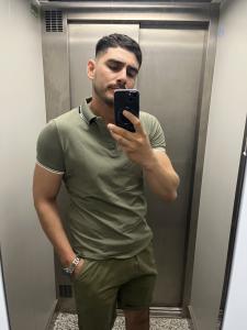 641617963: Chico busca chica en Lérida