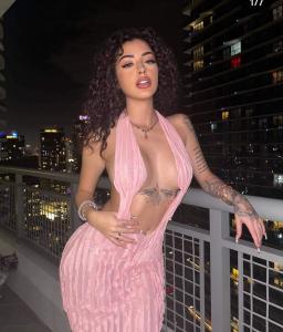 634130886: Chica busca chico en Málaga