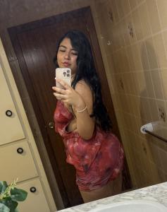 633813963: Chica busca chico en Valencia