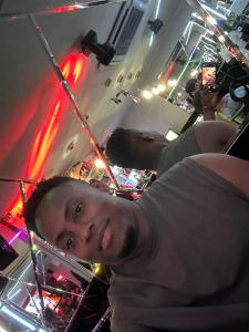 643882257: Chico busca chica en Madrid