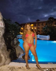 634111454: Chica busca chico en Gerona