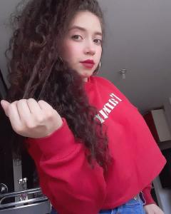 610900235: Chica busca chico en Valencia