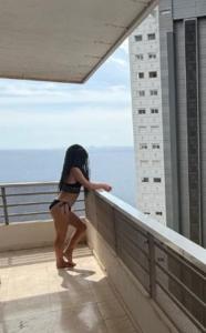 Chica busca chico en Alicante: 