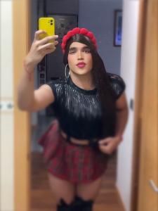 643884243: Transexual en Cádiz
