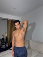 614406084: Chico busca chica en Barcelona