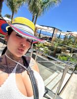 624234921: Chica busca chico en Barcelona