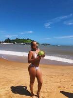 680268809: Chica busca chico en Barcelona