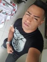634357994: Chica busca chico en Valencia
