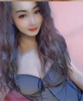 687734613: Chica busca chico en Barcelona