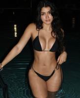 672570671: Chica busca chico en Málaga