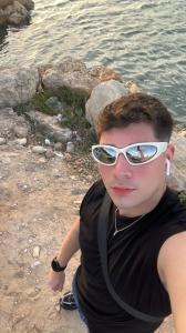 Chico busca chica en Madrid: 