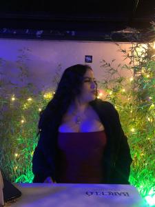 Chica busca chico en Sevilla: 