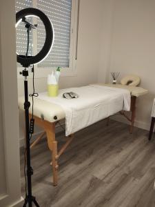 622899309: Chica busca chico en Granada