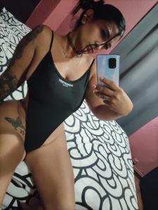 633857884: Chica busca chico en Madrid