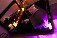 629728450: Chica busca chico en Ibiza