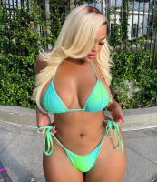 697721695: Chica busca chico en Madrid