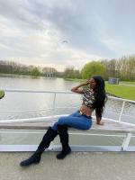 673044708: Transexual en Madrid