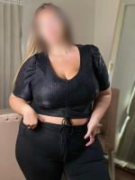643779211: Chica busca chico en Pontevedra