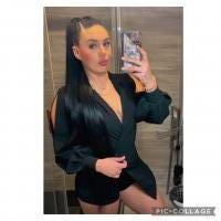 631511689: Chica busca chico en Sevilla