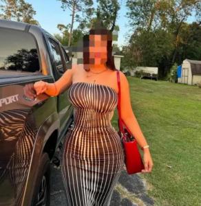 Chica busca chico en Huelva: 