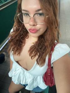 Chica busca chico en Barcelona: 