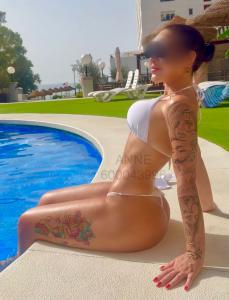 Chica busca chico en Sevilla: 