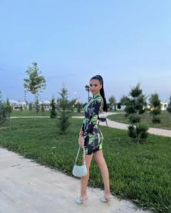 Chica busca chico en Almería: 