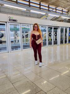 Chica busca chico en Cádiz: 