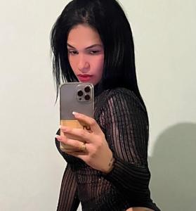 Chica busca chico en Barcelona: 