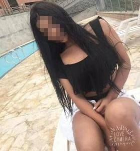 Chica busca chico en Cádiz: 