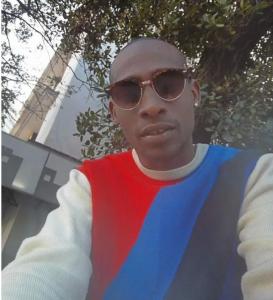 641624700: Chico busca chica en Alicante