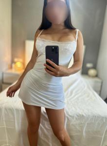 613256778: Chica busca chico en La Coruña