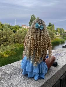 685341061: Chica busca chico en Madrid