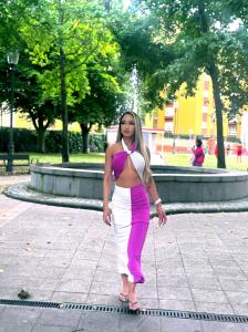 611333964: Chica busca chico en Pontevedra