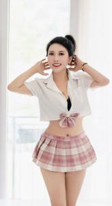 677577366: Chica busca chico en Valencia