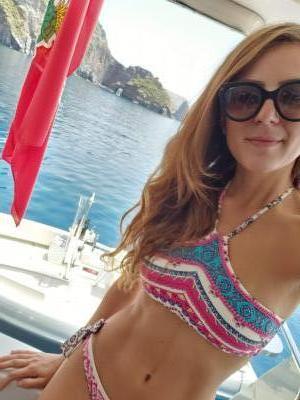 Chica busca chico en Ibiza: 