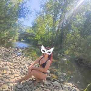 Chica busca chico en Navarra: 