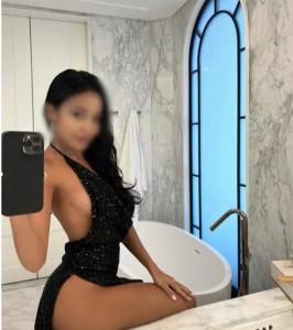 Chica busca chico en Huesca: 