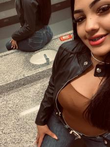 Chica busca chico en Barcelona: 