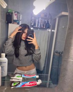 Chica busca chico en Granada: 