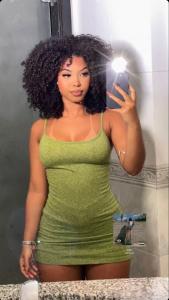 Chica busca chico en Sevilla: 