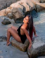 641096805: Chica busca chico en Ibiza