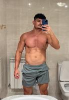 667968698: Chico busca chica en Barcelona