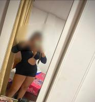 647922509: Chica busca chico en Gerona
