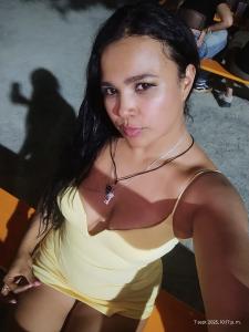 Chica busca chico en Almería: 