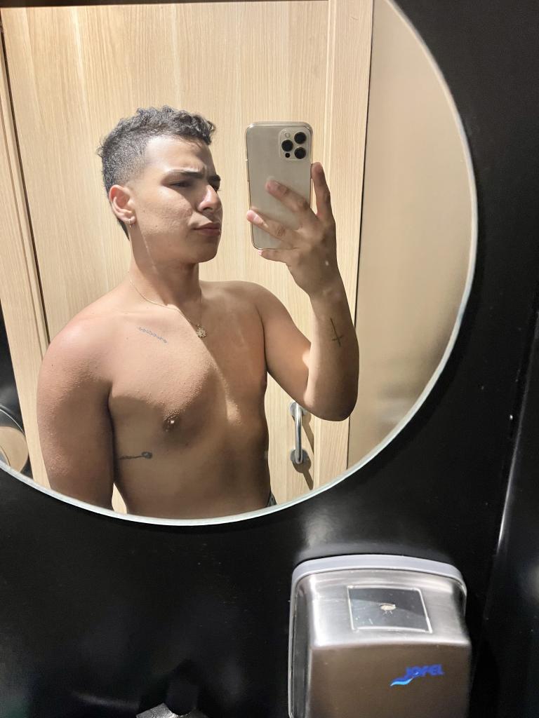 Chico busca chica en La Coruña: 