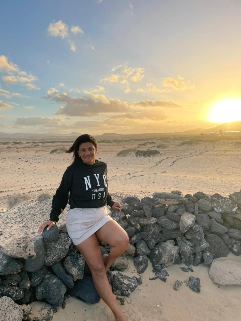 Chica busca chico en Las Palmas: Chica busca chico