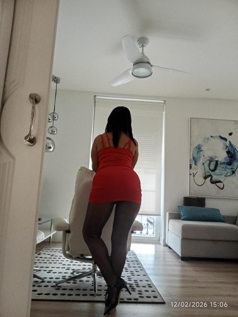 Chica busca chico en Madrid: 