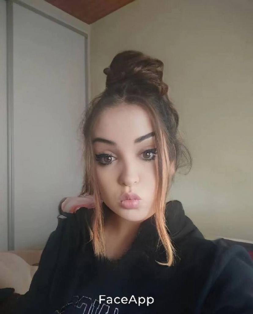 622158226: Chica busca chico en Tarragona